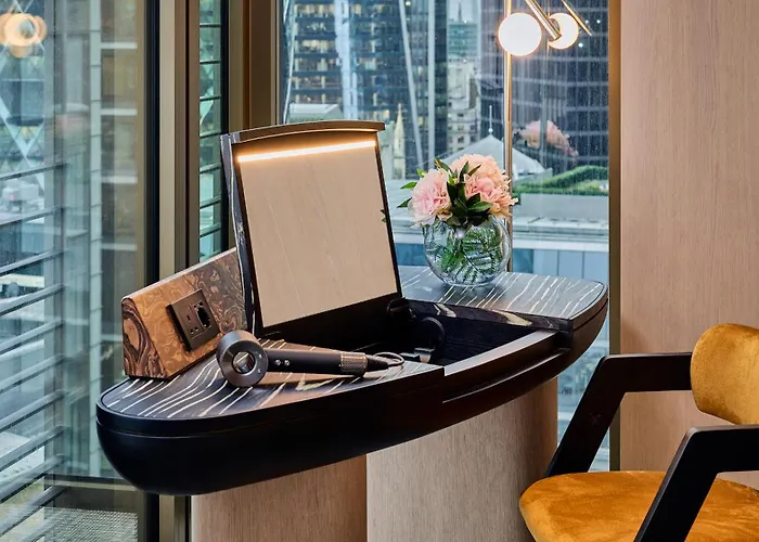Hotel Pan Pacific London
